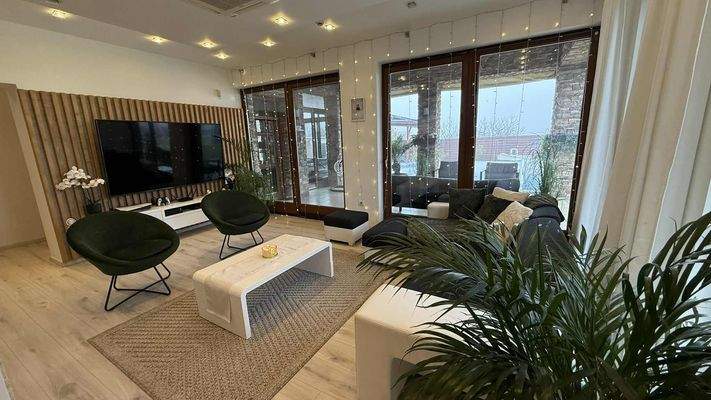 att.5jcPnquXvKImJgxE4M5oQMHw7wWGYOy_0SkqH9O3O70.JP