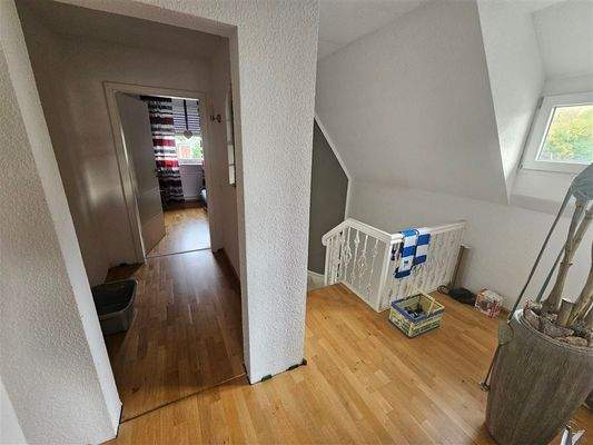 Flur zum 1. Schlafzimmer 