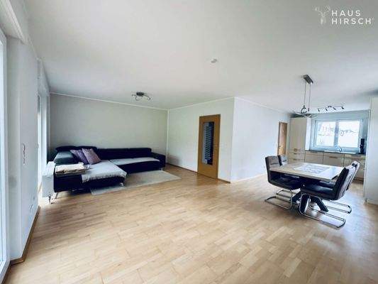 EG offener Wohn-/Essbereich