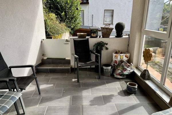 Terrasse an der Küche EG