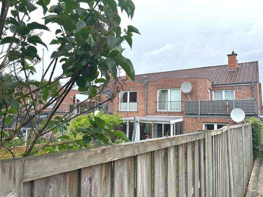 Außenansicht vom Garten.jpg