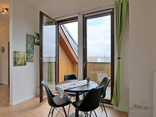 Blick zur Balkontür