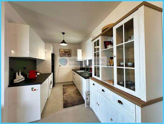 0e20d33978424036a677bf9014d37176-original