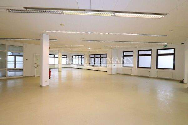 M2473 EG - Verkaufsfläche 2.3