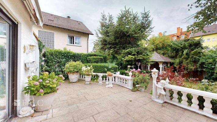 Terrasse - Gartenlaube