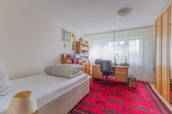 Schlafzimmer EG rechts