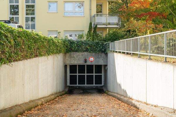 Einfahrt Tiefgarage