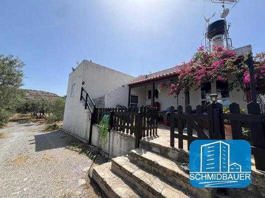 Kreta, Alithini: Ferienhaus inmitten eines Olivenhains zu verkaufen