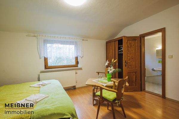 Gästezimmer 3 - Schlaf- & Wohnbereich 