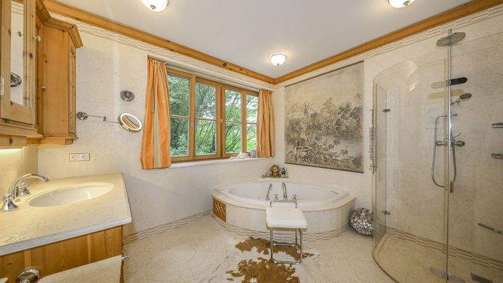 KITZIMMO-Exklusive Wohnung in luxuriöser Anlage mit Indoorpool kaufen - Immobilien Ellmau.