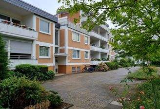 1-1003b04_Eingang West