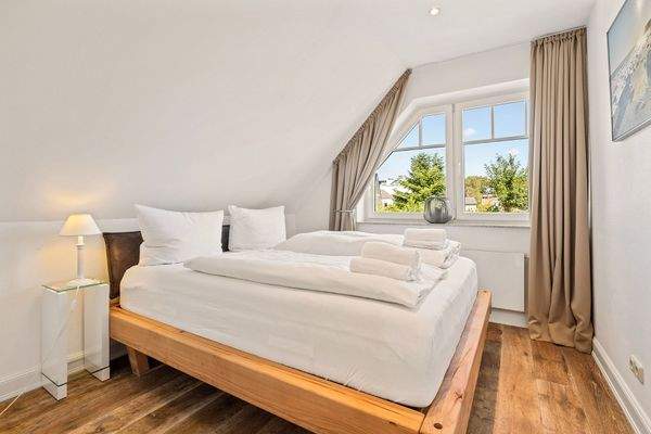 Schlafzimmer 1 unten