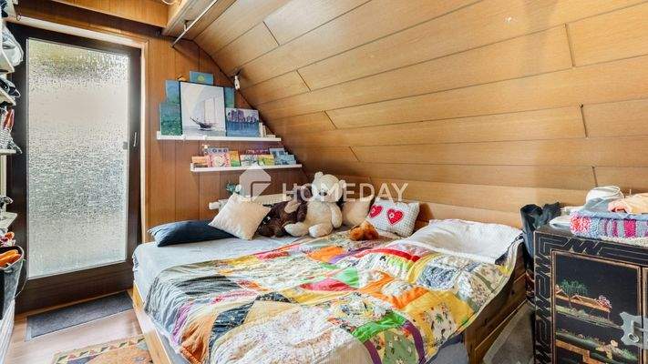 1. OG Kinderzimmer 1