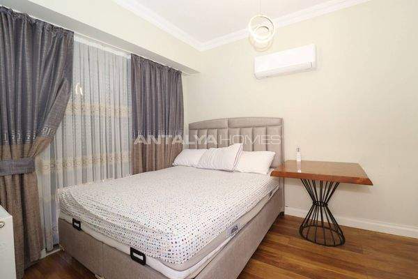 5 Bedroom House with Pool and Garden in Belek