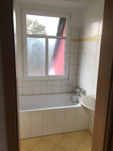 5 - Raum Wohnung im Dachgeschoß mit zwei Bädern - Foto 3