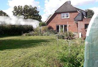 Gartenansicht aufs Haus