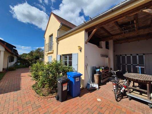 Kleines Haus: Außenansicht 