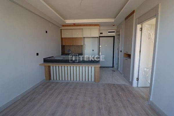 Investment Apartments in a Complex Near the Sea in Limonlu Mersin