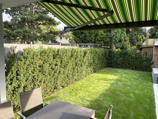 Eigengarten, Outdoor-Pool, Markise