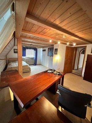 Büro / Kinderzimmer