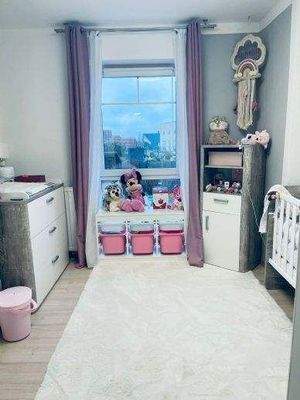 Büro Kinderzimmer anders eingerichtet