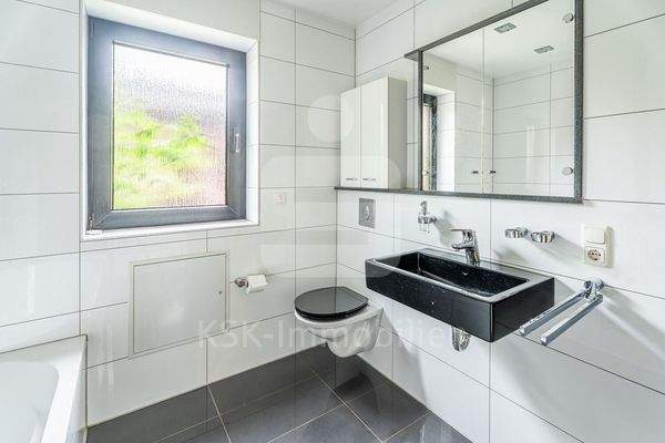 Badezimmer ErdgeschossBild 2