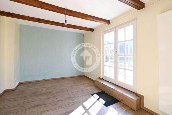 Der Blick vom Flur in das Esszimmer