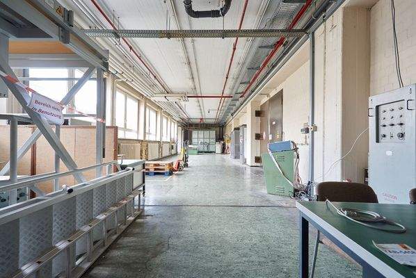 Große Lagerfläche / Produktionshalle UG 1