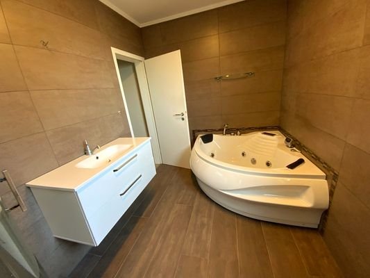 Badezimmer-OG
