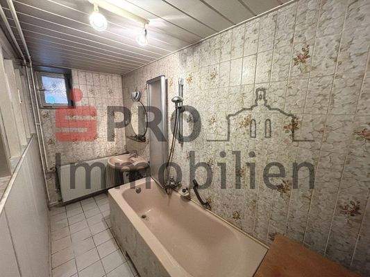 Badezimmer im Erdgeschoss