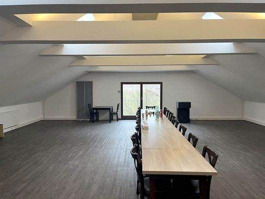 Besprechungsraum linke Seite