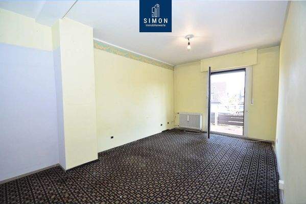 24_Schlafzimmer_mit_Loggiazugang