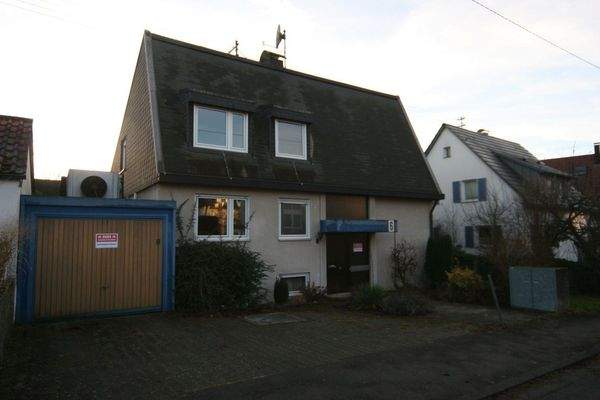 Haus_Straßenseite_2