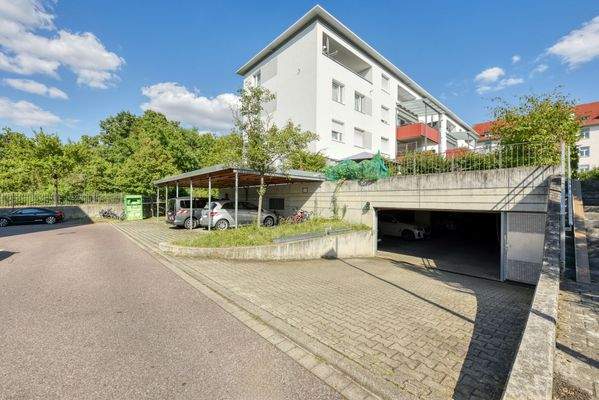 Tiefgaragen Einfahrt