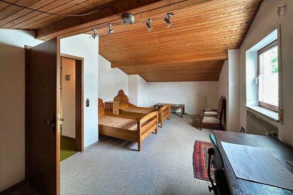 Zimmer im Dachgeschoss