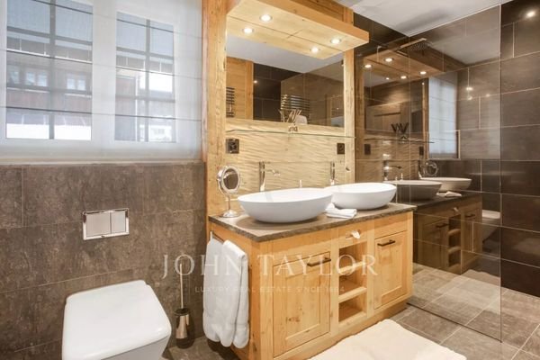 Bathroom Tile