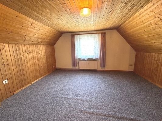 Kinderzimmer im DG