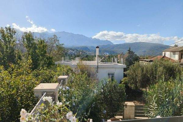 Kreta, Armeni: Charmantes Haus mit Blick auf die White Mountains zu verkaufen