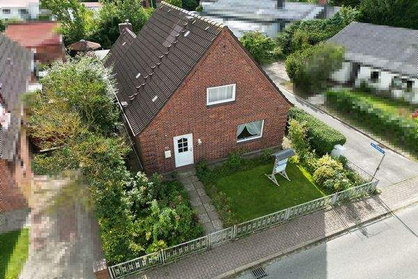 Hausansicht von der Straße