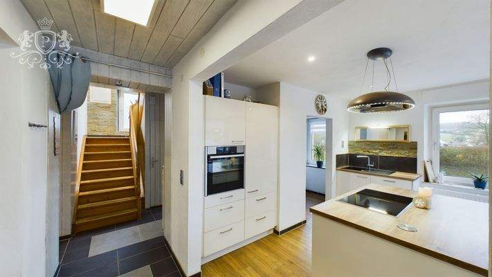 CAM01984G0-PR0440-STILL003