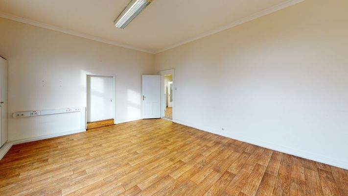 Gewerbe im 1.OG / Raum 1