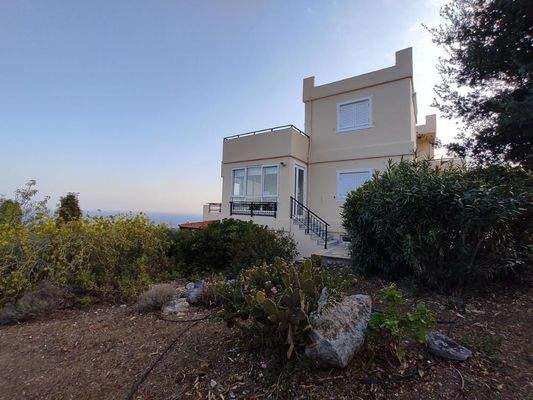 Kreta, Atsipopoulo: Schöne geräumige Villa mit Meerblick und Bergblick zu verkaufen