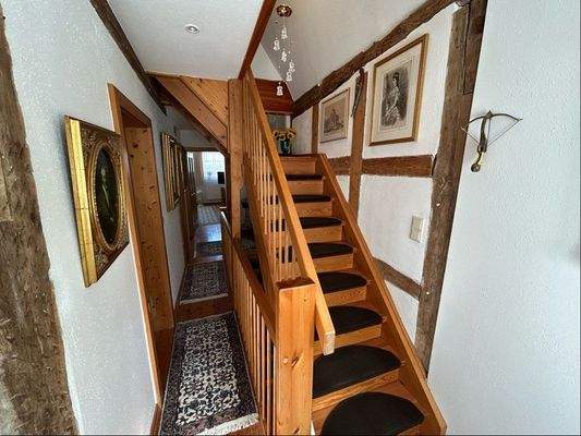 Treppe zum Dachgeschoss