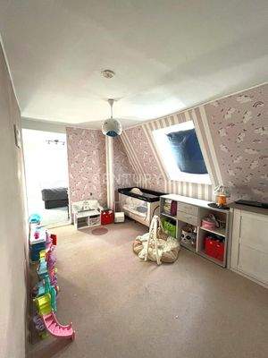 und als Bonus haben Sie vor Zimmer Nummer 3