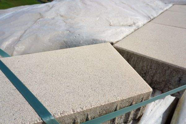 Pflastersteine für die Einfahrt