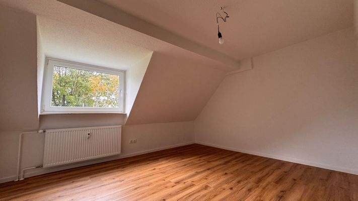 Beispielfoto Mansarde DG