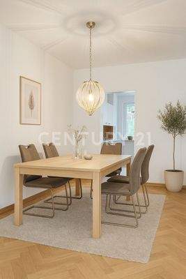 Planungsvorschlag mit hellen Möbeln, hellem Boden