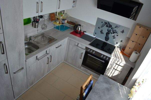 EB K m. Platz f. WSM bei Spüle