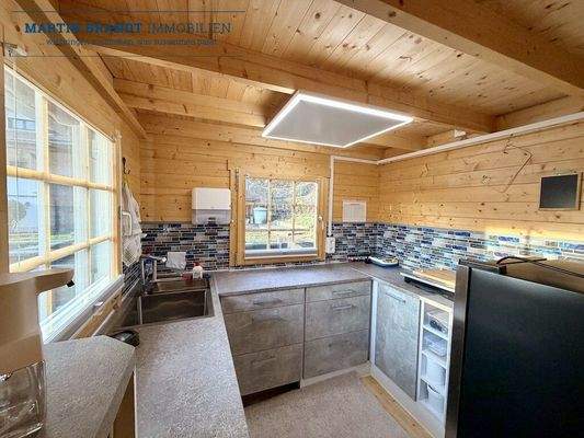 IMG_2596_Einbauküche in der gr. Gartenhütte