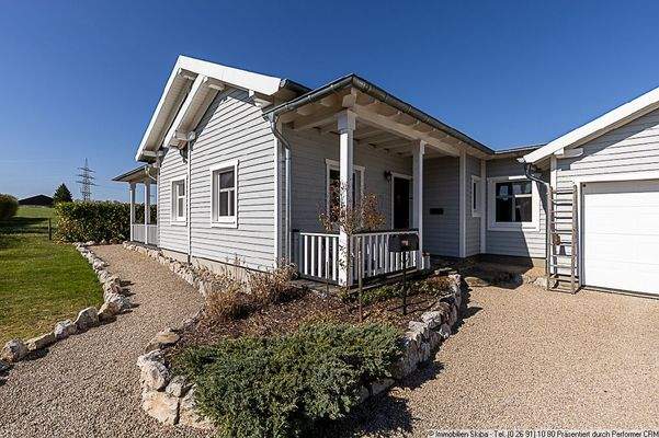 überdachter Hauseingang